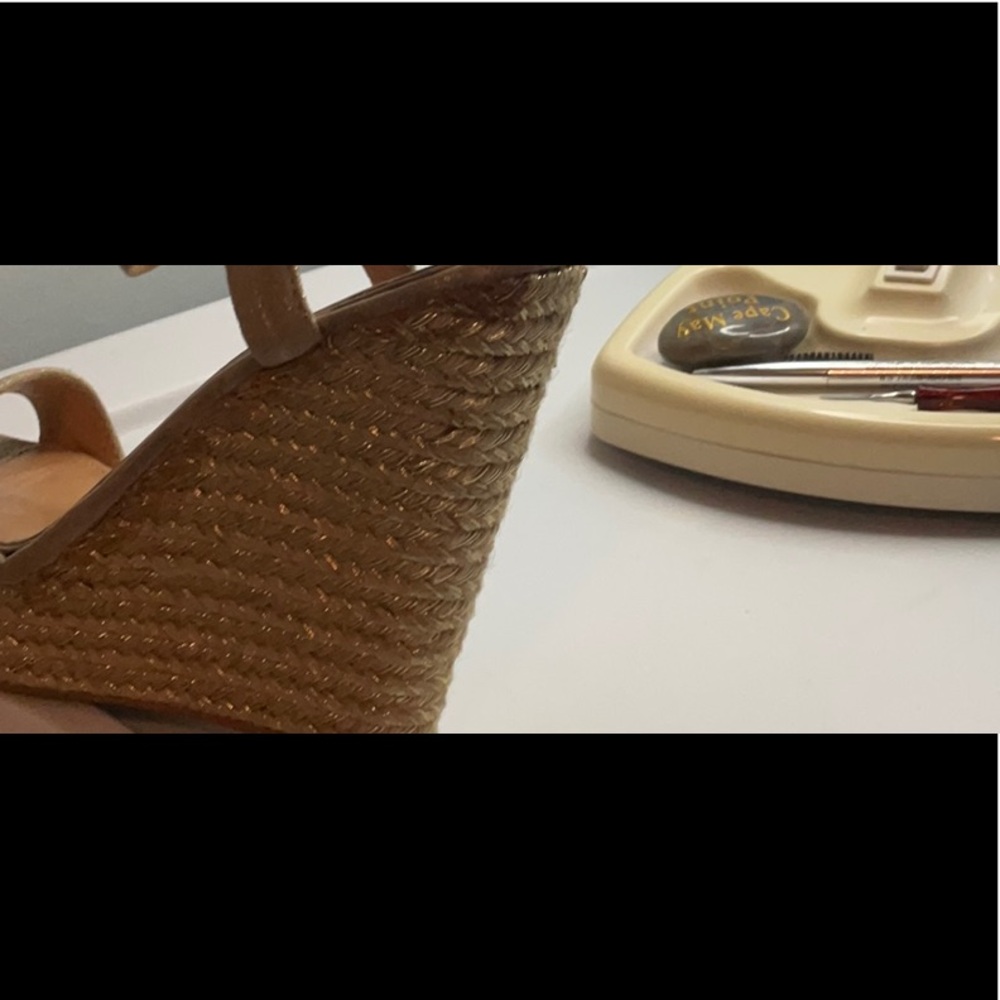 Badgley Mischka Wedges - Picture 6 of 6